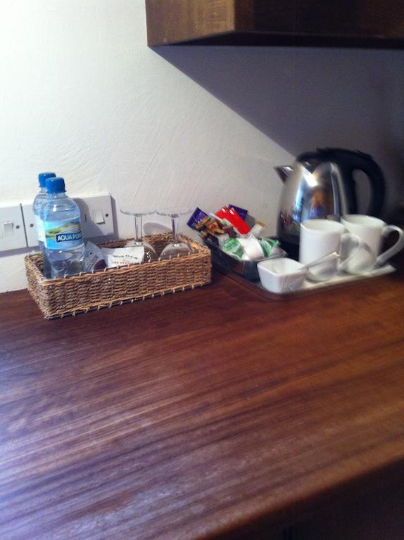 Thatched Farm Bed And Breakfast Woodbridge Esterno foto